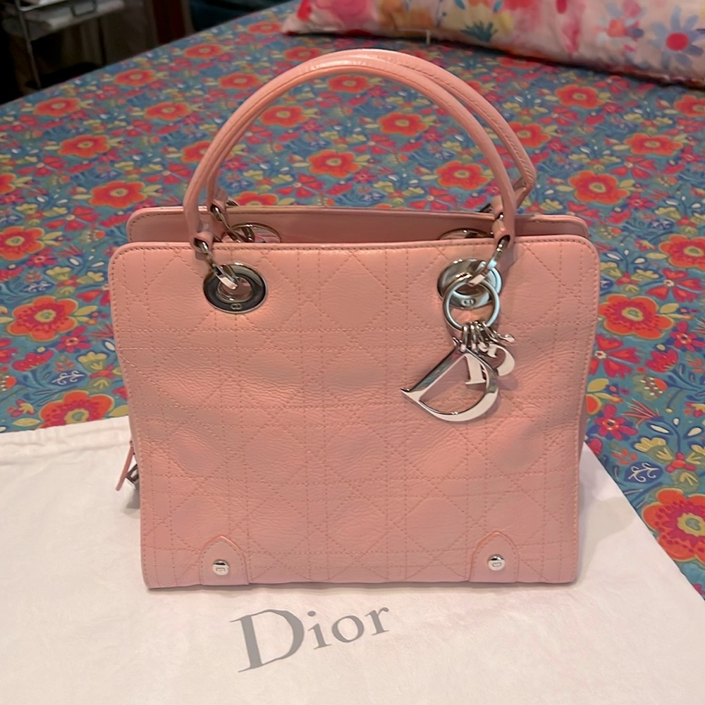GORGEOUS💕 CHRISTIAN DIOR LADY CANNAGE BAG💗
